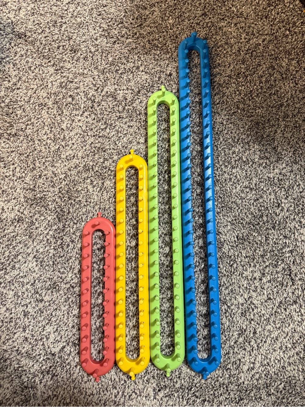 Long Loom Knitting Set